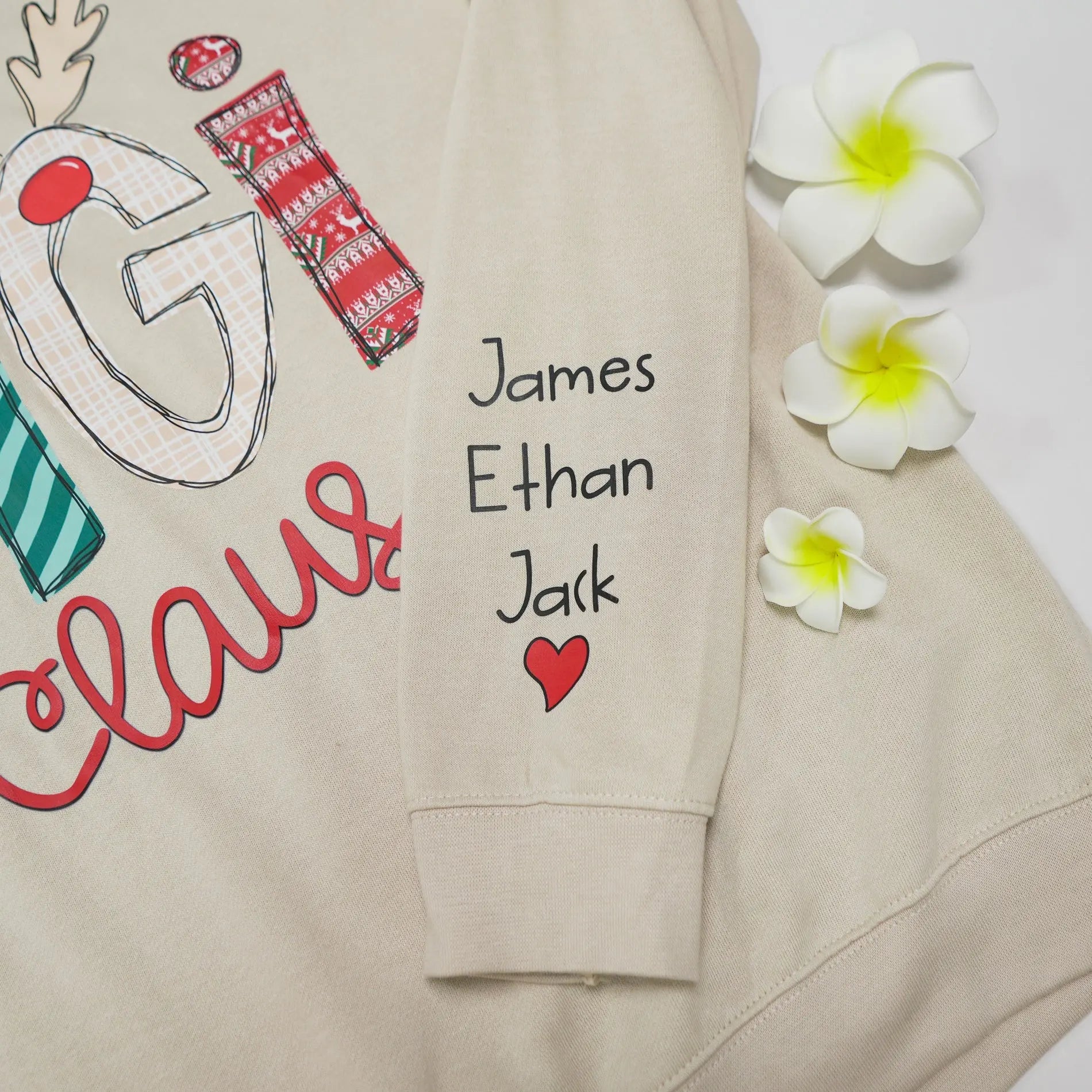Custom Christmas Gigi Claus Sweatshirt , 2025 Christmas Nana Sweatshirt, Custom Grandma Claus Christmas Sweatshirt Printing Joy